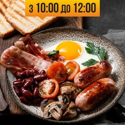 Сніданки в TRATTORIA MAESTRO